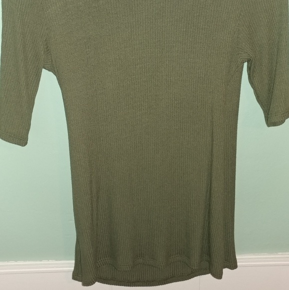 Olive Green top - Picture 6 of 6